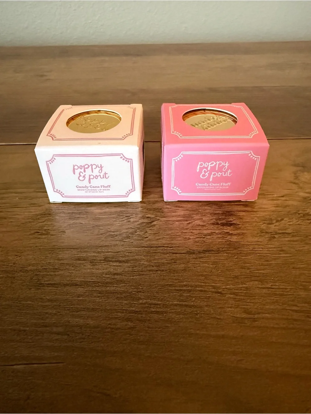 Poppy & Pout Candy Cane Fluff Moisturizing Lip Mask and Lip Scrub